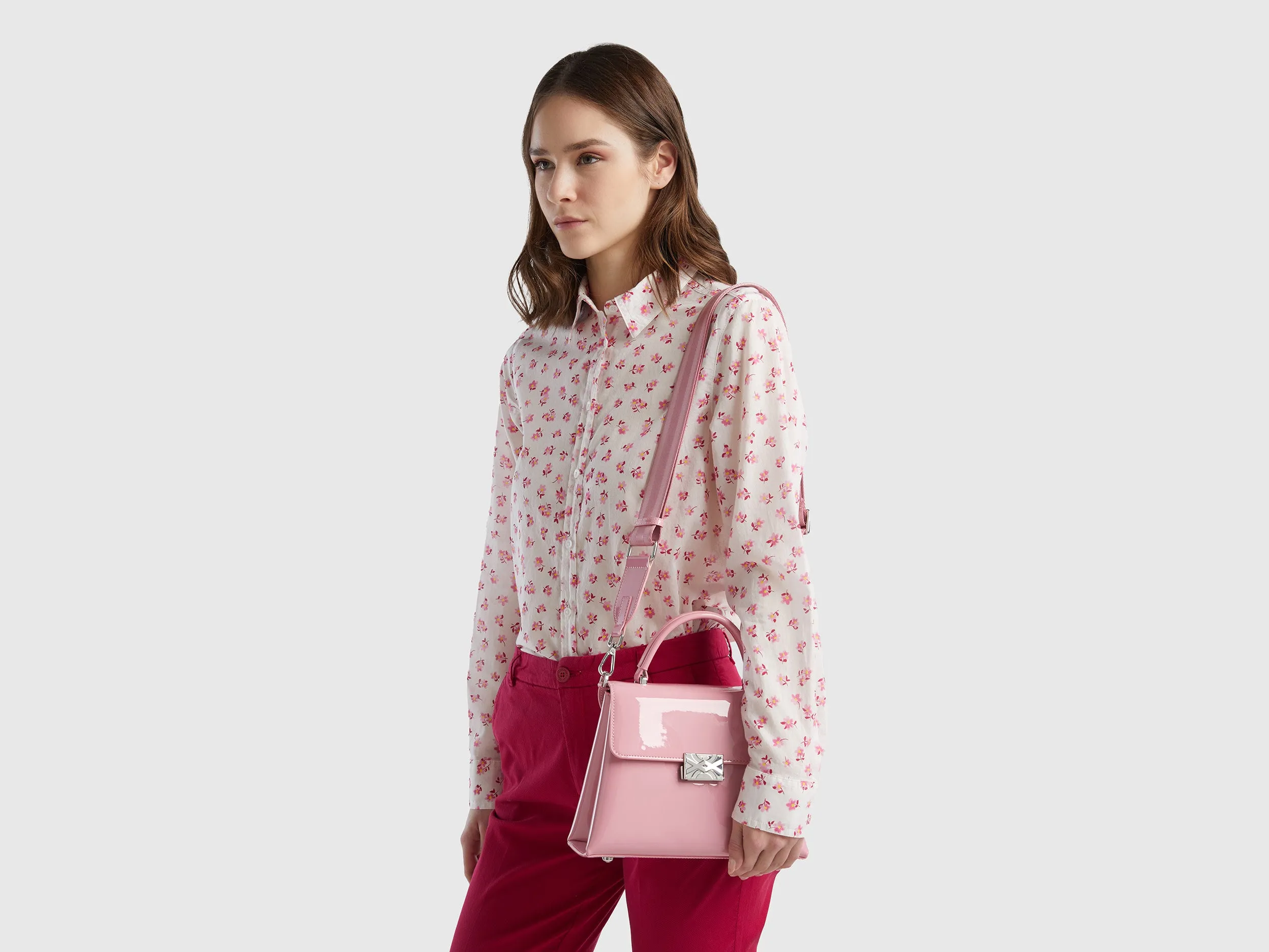Solid Magnetic Closure Handbag