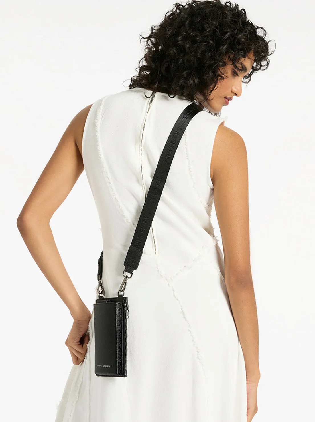 Status Anxiety - Voyager Bag - Black