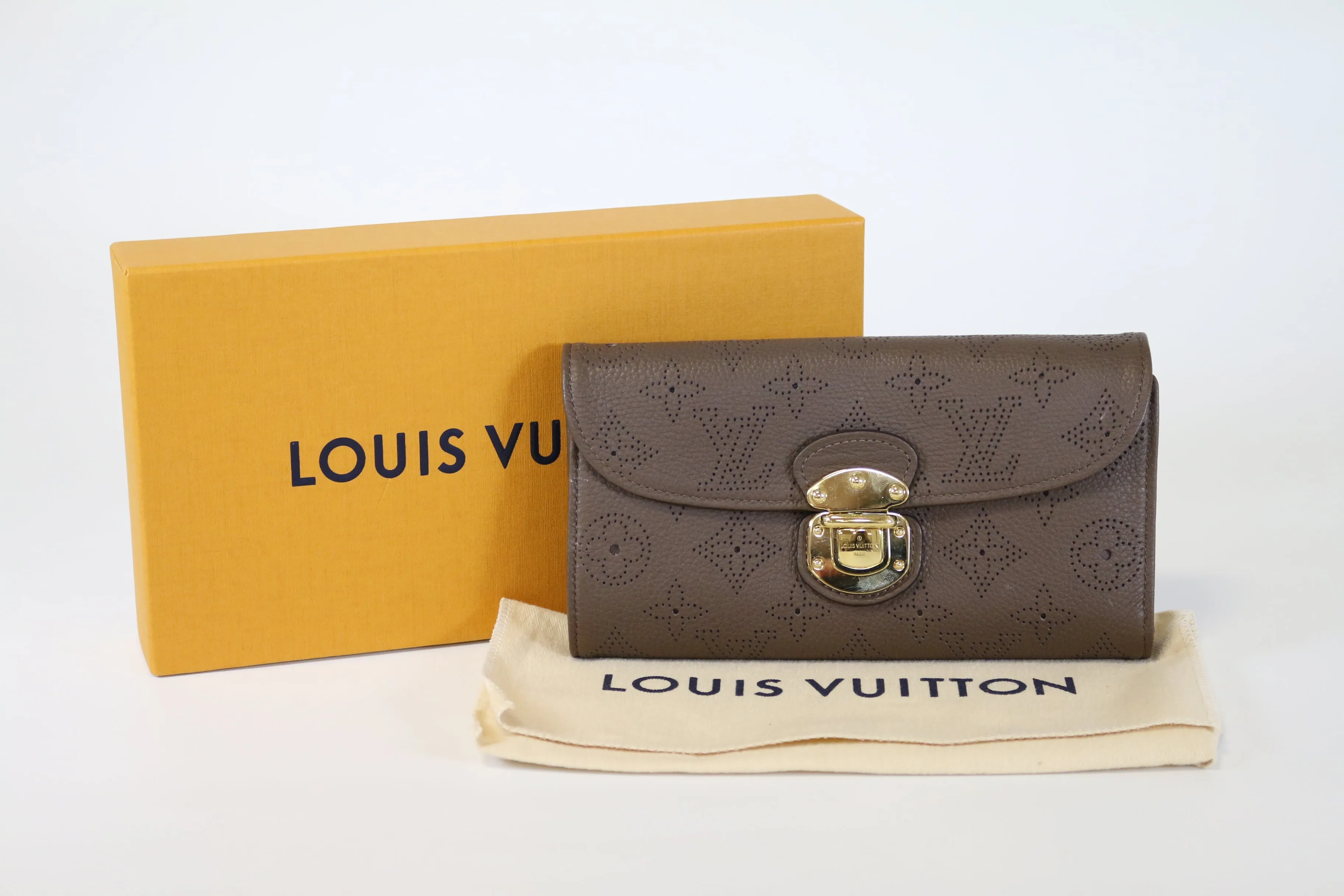 Taupe Amelia Wallet