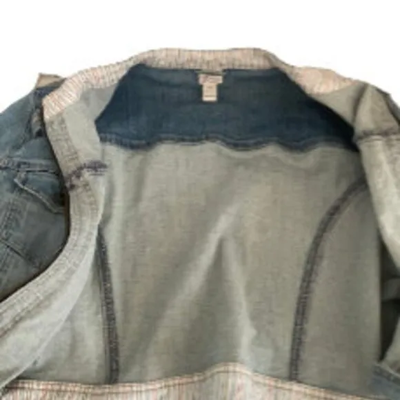 Venezia Oversized Cropped light Denim Jacket Zipper Closure  Front Pockets 18/20