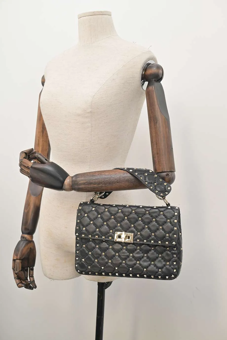 [WB6133] Valentino Garavani | Cross-Body Bag