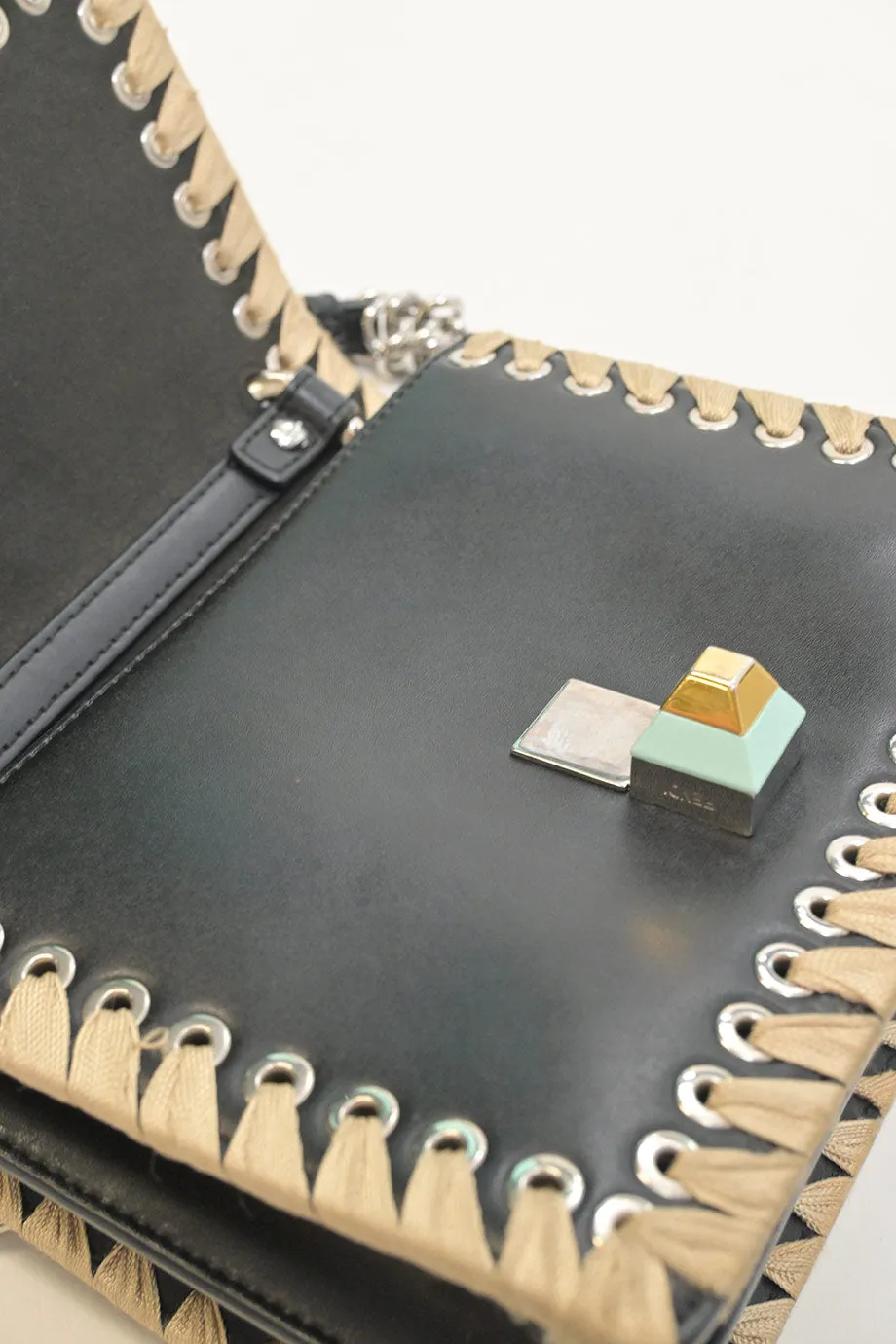 [WB6456] Fendi | Cross-Body Bag