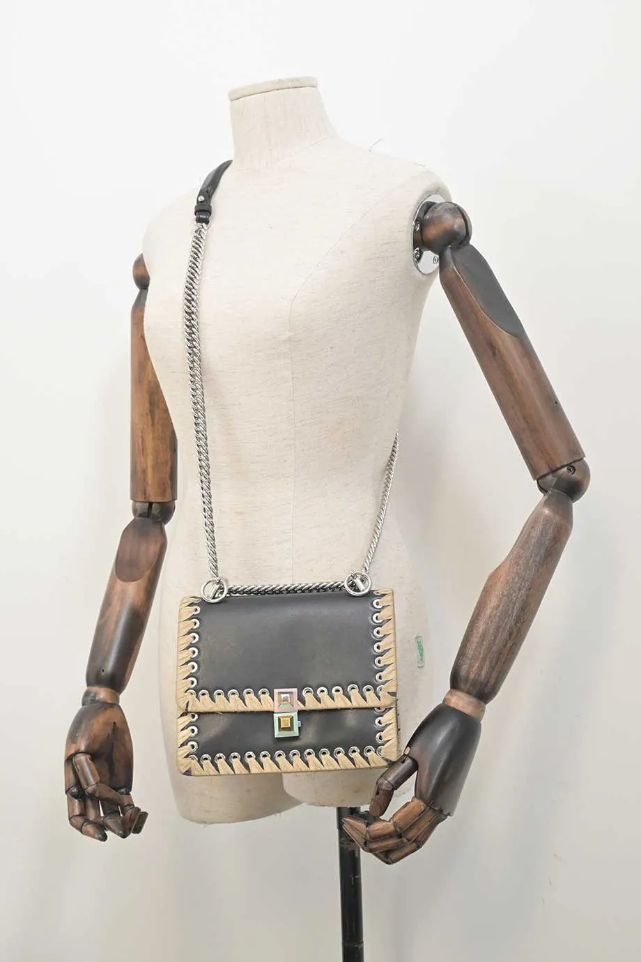 [WB6456] Fendi | Cross-Body Bag