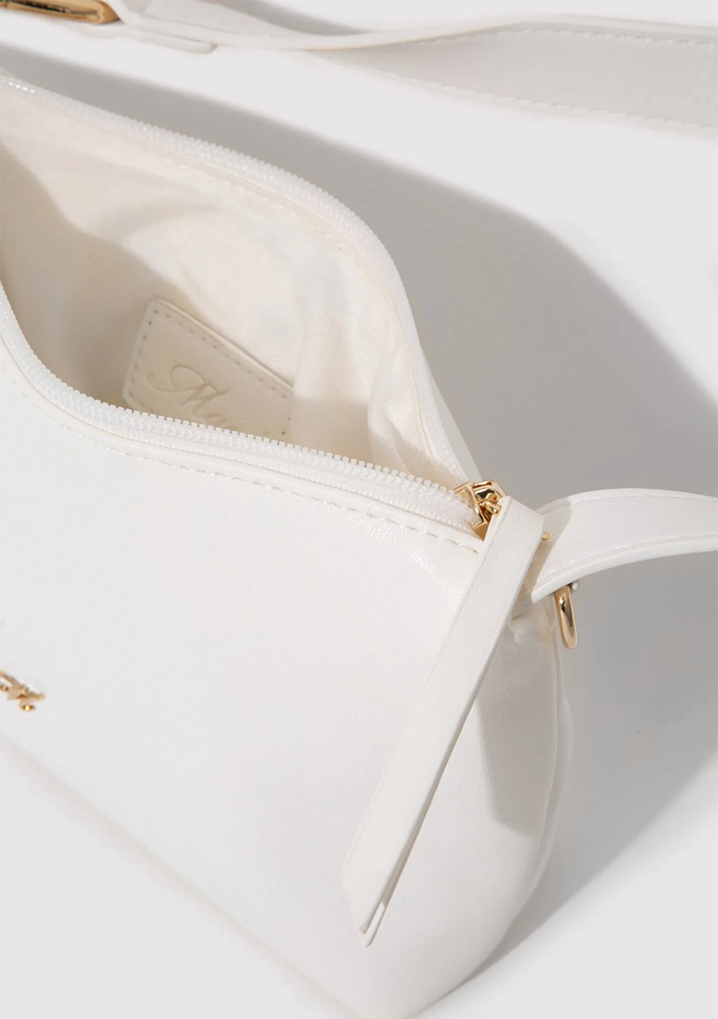 White Shoulder Bag